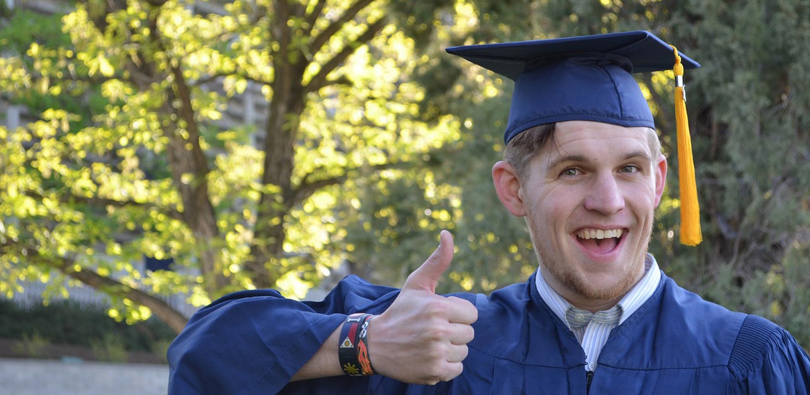 平台担保交易的短信轰炸免费在线网站